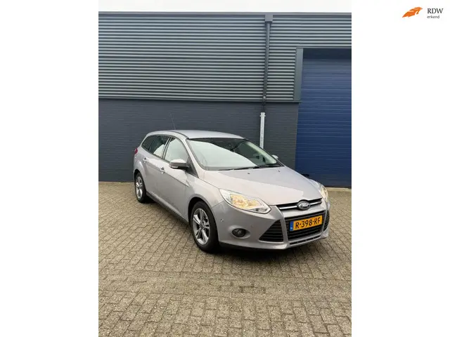 Ford Focus Wagon 1.0 EcoBoost Titanium 2013 Benzine