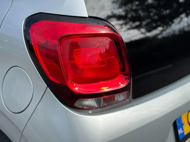 Citroën C1 1.0 e-VTi Shine,APLCAR,NAP 2015 Benzine 22