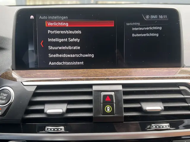 BMW X3 xDrive 30d High Executive M-Sport 2019 Diesel 24