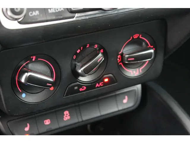 Audi A1 Sportback 1.0 TFSI Advance Sport 2018 Benzine 12