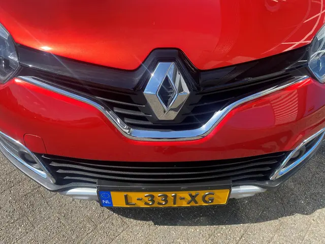 Renault Captur 1.2 TCe Helly Hansen 2015 Benzine 26
