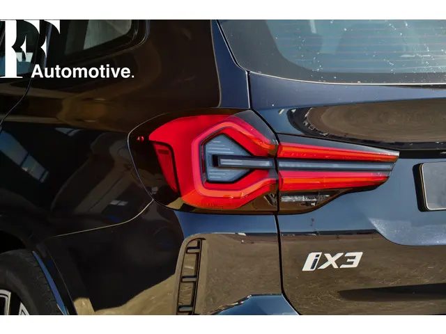 BMW iX3 80 kWh M-Sport 2023 Elektrisch 11