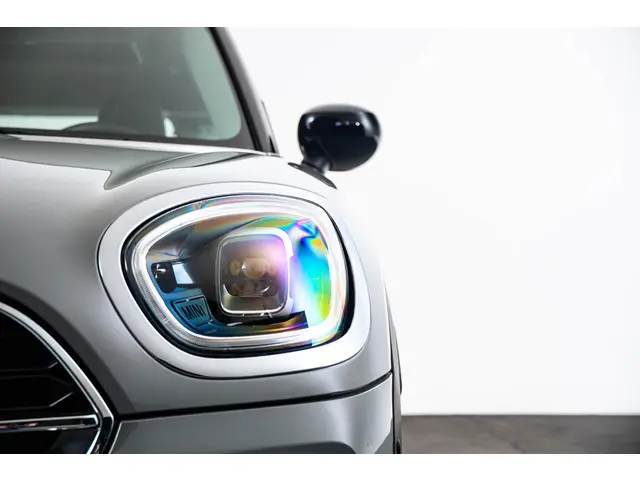 MINI Countryman Cooper S E ALL4 2022 Hybride Benzine 41