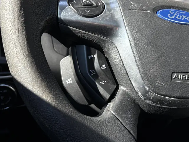 Ford Focus 1.0 EcoBoost Trend 2013 Benzine 16