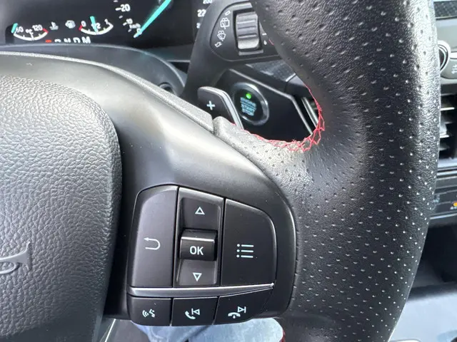 Ford Focus 1.5 EcoBoost ST Line Business 2020 Benzine 13