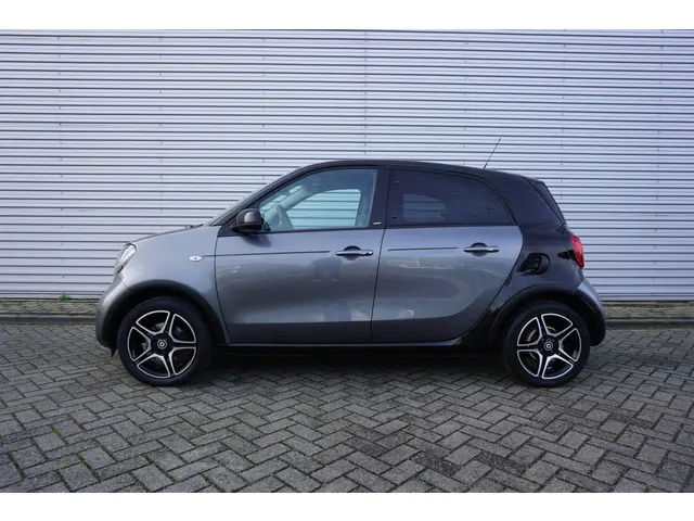 Smart Forfour 1.0 Passion 2016 Benzine 4