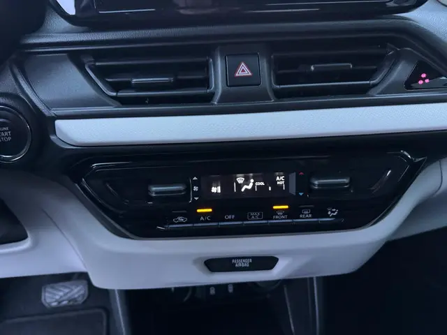 Suzuki Swift 1.2 Select Smart Hybrid 2024 Benzine 17