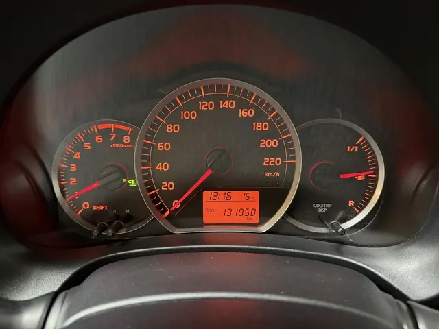 Toyota Yaris 1.0 VVT-i Aspiration 2013 Benzine 19