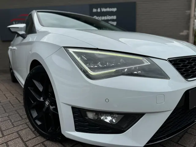 SEAT Leon 1.4 TSI FR -DSG-ORG. NL- 2016 Benzine 11