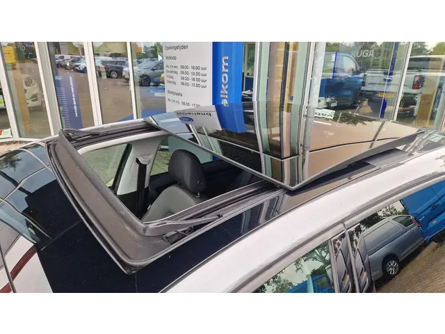 Volkswagen Golf 1.5 TSI Highline 2019 Benzine 18
