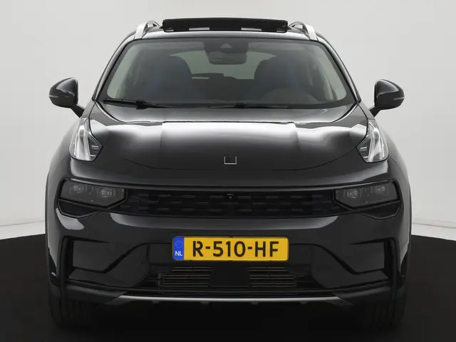 Lynk & Co 01 1.5 PHEV 262PK BLACKLINE 2022 Hybride Benzine 8
