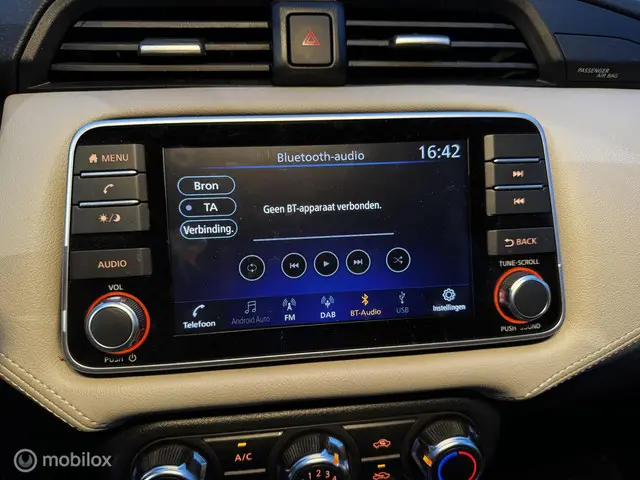 Nissan Micra 1.0 IG-T N-Design 2021 Benzine 25