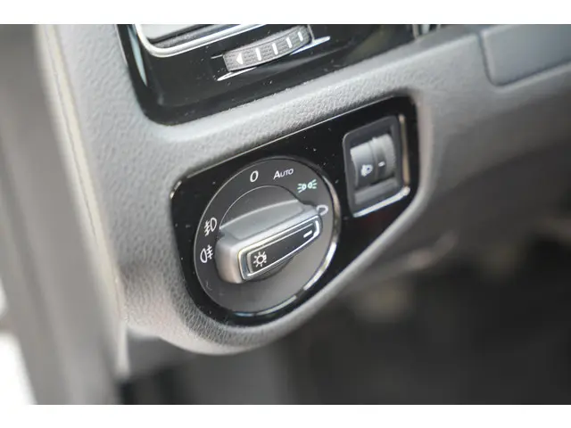 Volkswagen Golf 1.2 TSI Highline 2013 Benzine 17