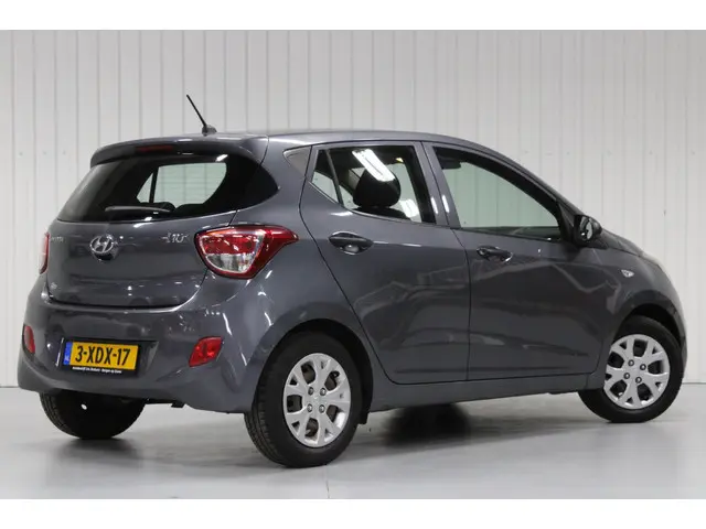 Hyundai i10 1.0i i-Motion 2014 Benzine 7