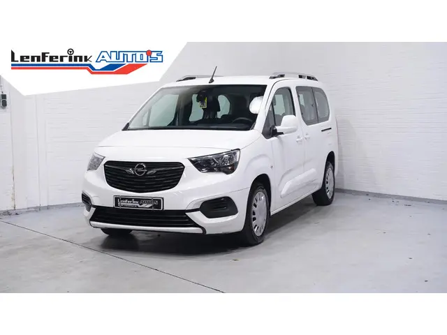 Opel Combo Tour 1.2 Turbo L2H1 Edition 7p. 2020 Benzine 1