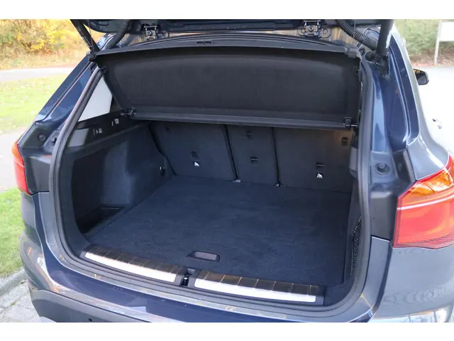 BMW X1 sDrive18i 2019 Benzine 16