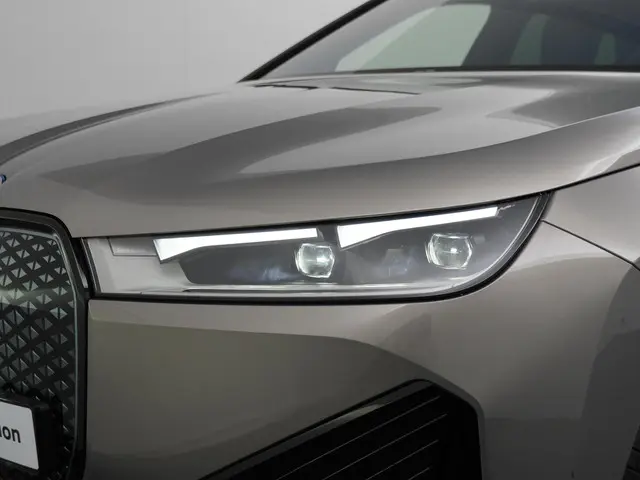 BMW iX xDrive40 2026 Elektrisch 28