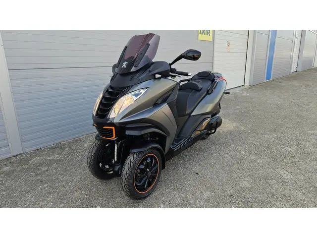 Peugeot Metropolis Scooter RS 400i 2015 Benzine 6