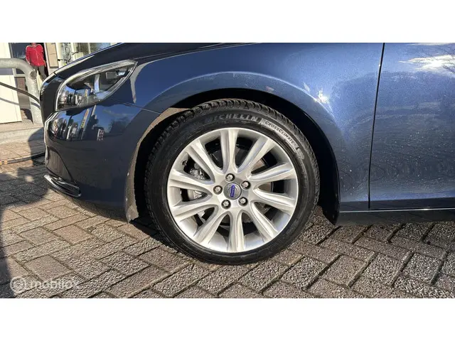 Volvo V40 1.6 T3 Momentum 2014 Benzine 5