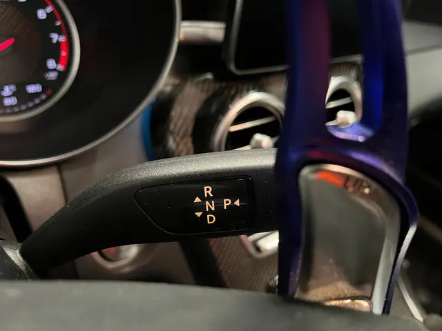 Mercedes-Benz C-Klasse Estate AMG 63 S 2016 Benzine 31