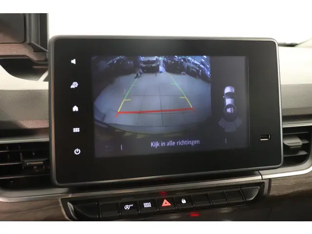 Renault Kangoo 1.3 TCe 130 Luxe Family EDC 2023 Benzine 12