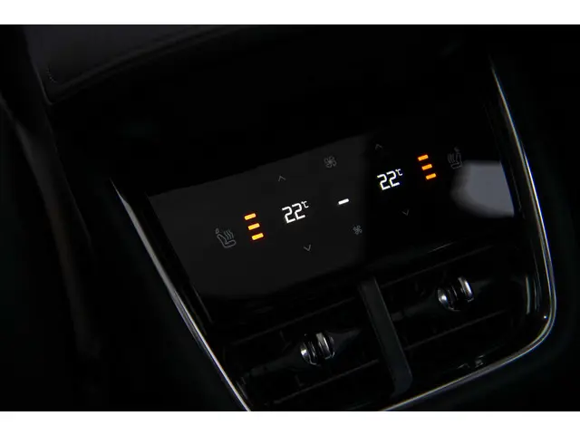Volvo EX90 Twin Motor Performance Ultra 2025 Elektrisch 28