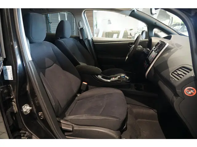 Nissan Leaf Acenta 24 kWh 2014 Elektrisch 12