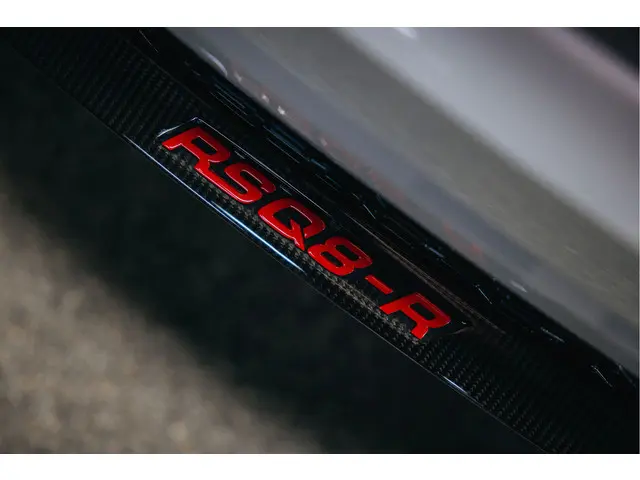 Audi RSQ8 4.0 TFSI RSQ8 quattro 2022 Hybride Benzine 18