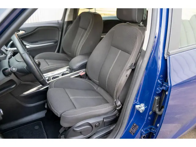 Opel Zafira Tourer 1.4 Edition 7p. 2015 Benzine 12