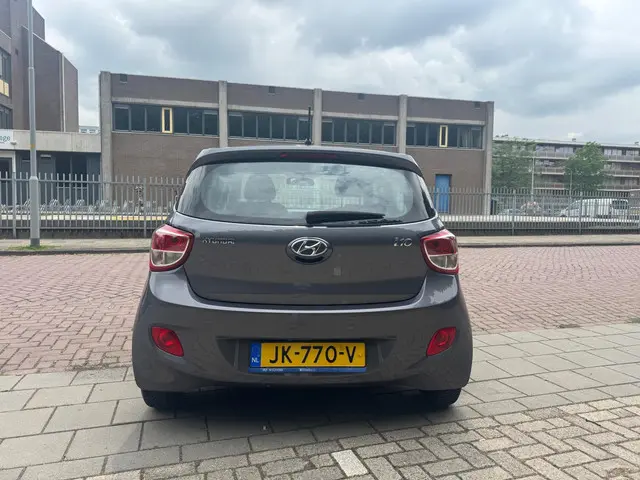 Hyundai i10 1.0i i-Motion Comfort 2017 Benzine 7