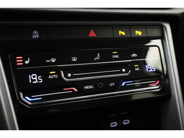Volkswagen T-Roc 1.0TSI/116PK Life 2025 Benzine 24