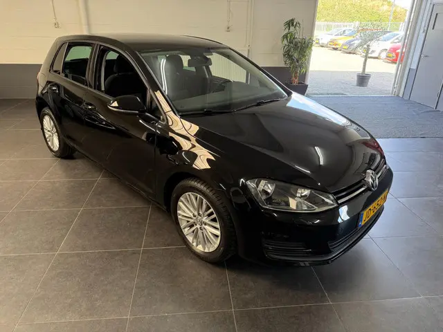 Volkswagen Golf 1.2 TSI Trendline 2015 Benzine