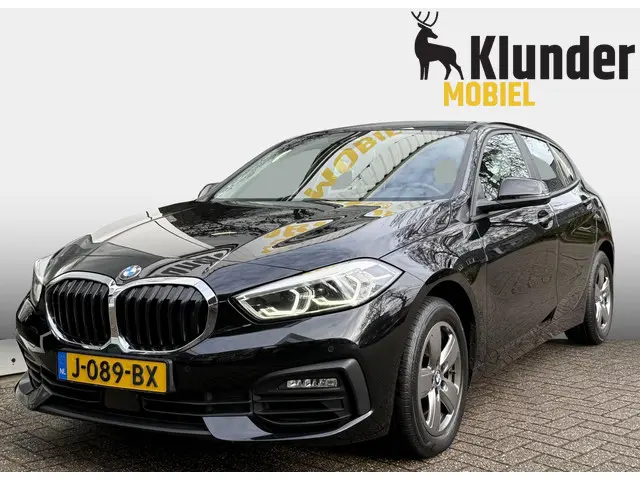 BMW 1 Serie 118i Executive Edition 2020 Benzine
