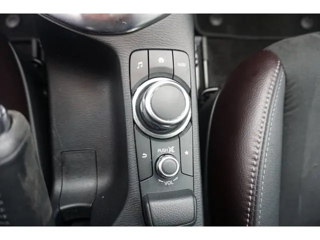 Mazda 2 1.5 Skyactiv-G GT-M 2019 Benzine 13