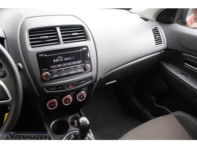 Mitsubishi ASX 1.6 Cleartec Bright 2016 Benzine 16