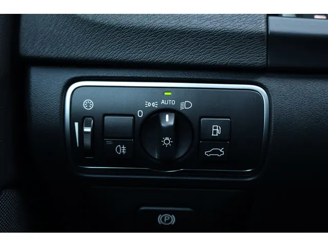Volvo V60 2.0 T3 Polar+ Dynamic 2017 Benzine 14