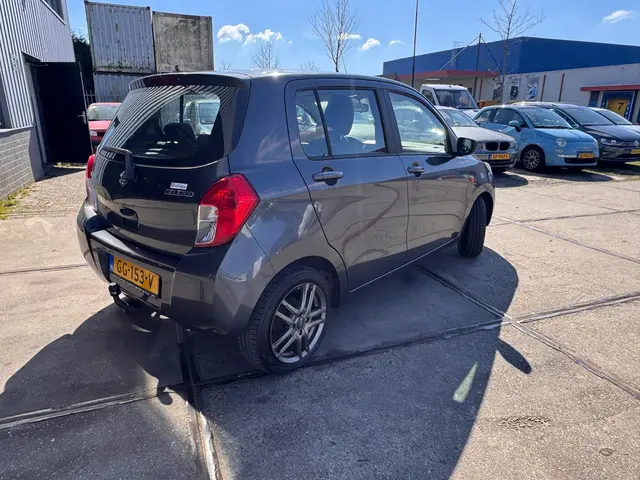 Suzuki Celerio 1.0 Comfort 2015 Benzine 10