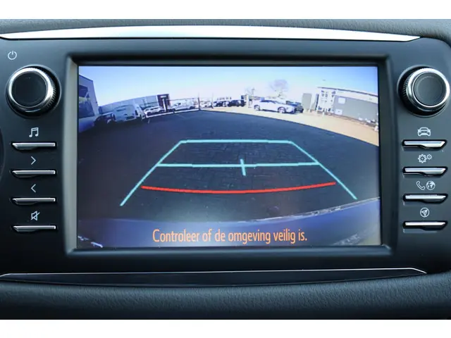 Toyota Yaris 1.0 VVT-i Aspiration, Trekhaak 2017 Benzine 17