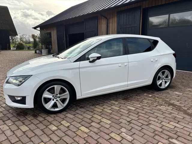 SEAT Leon 1.4 TSI FR 2014 Benzine 3