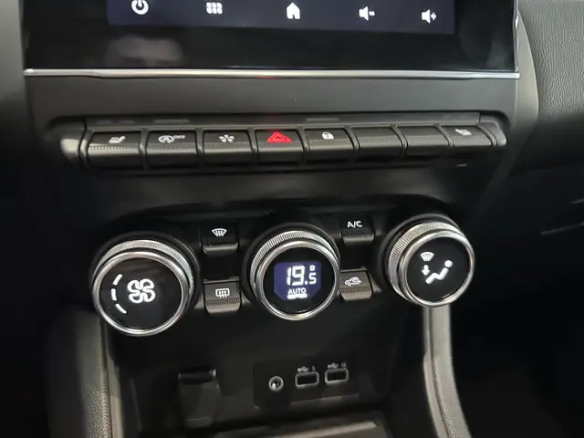 Renault Captur 1.0 TCe 90 techno 2024 Benzine 13
