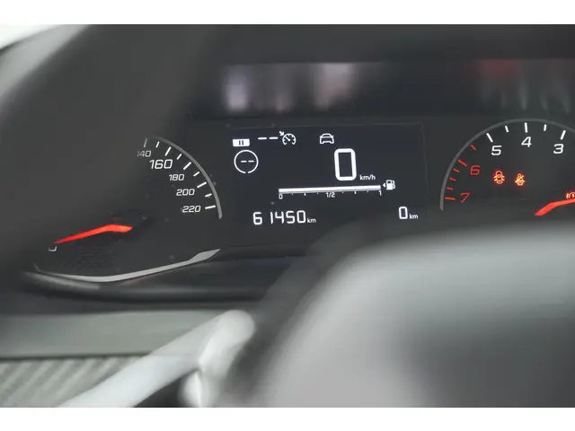 Peugeot 208 PureTech 75 Active 2023 Benzine 33