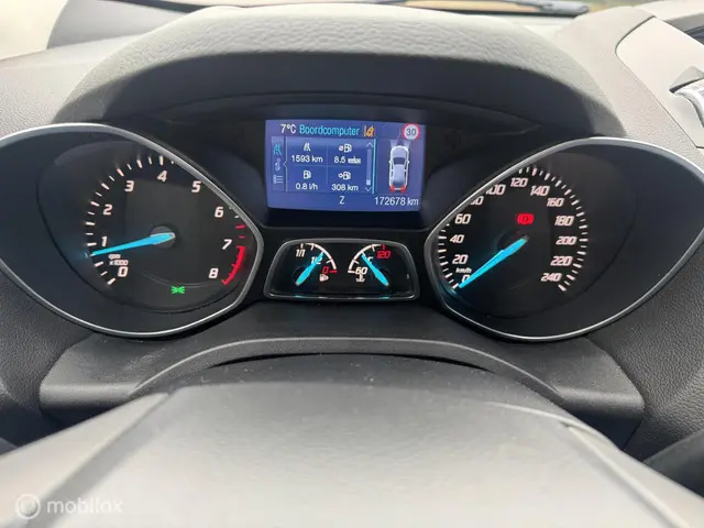 Ford Kuga 1.6 Titanium 2014 Benzine 22