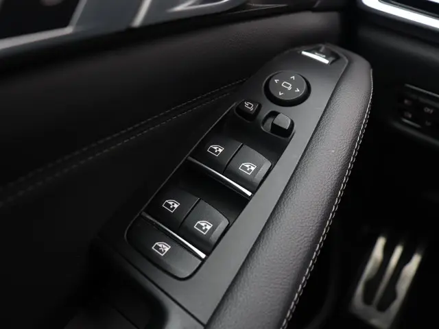 BMW X5 xDrive40i 2019 Benzine 38