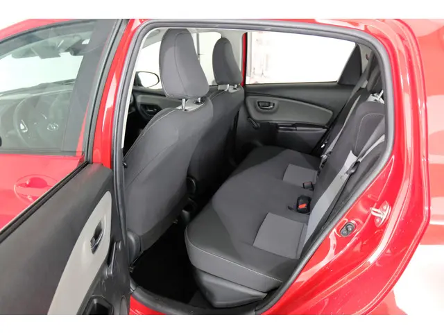 Toyota Yaris 1.5 Hybrid Active 2019 Hybride Benzine 5