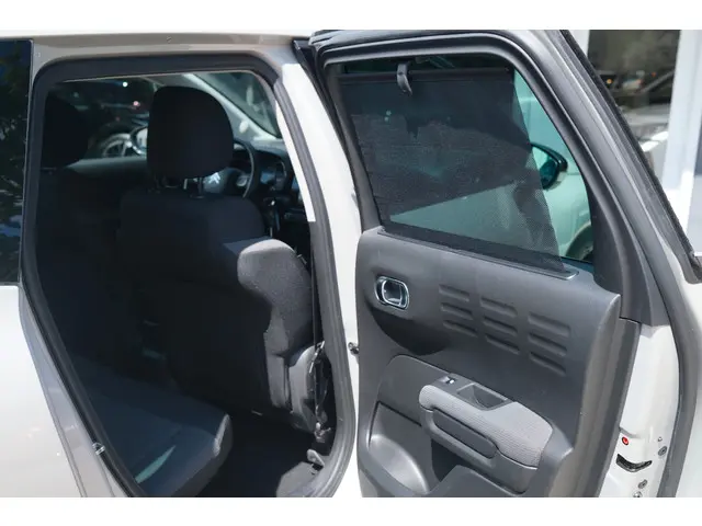Citroën C3 Aircross PT 110 Shine 2017 Benzine 15