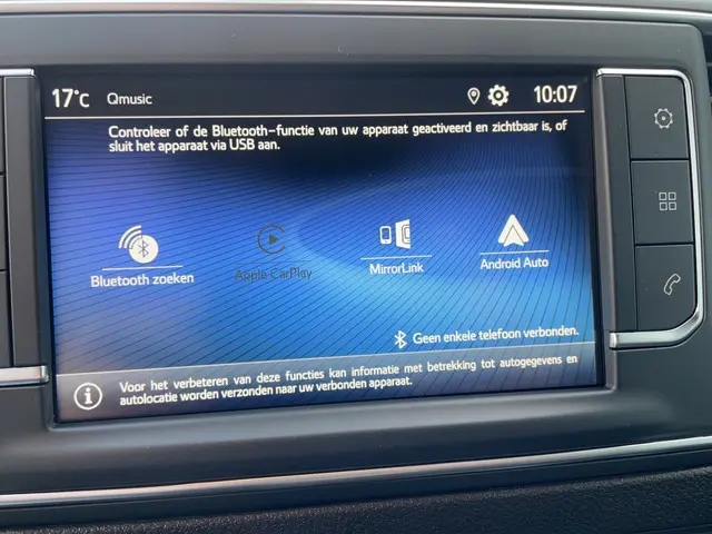 Toyota ProAce Worker 1.5 D-4D Live Long 2023 Diesel 11