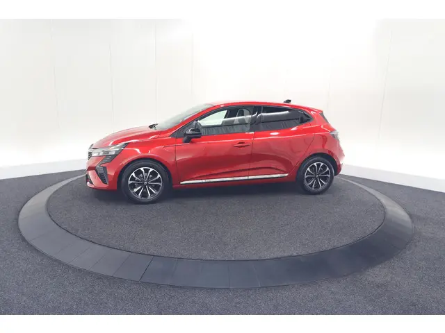 Renault Clio 1.0 TCe 90 GPF techno 2025 Benzine 81