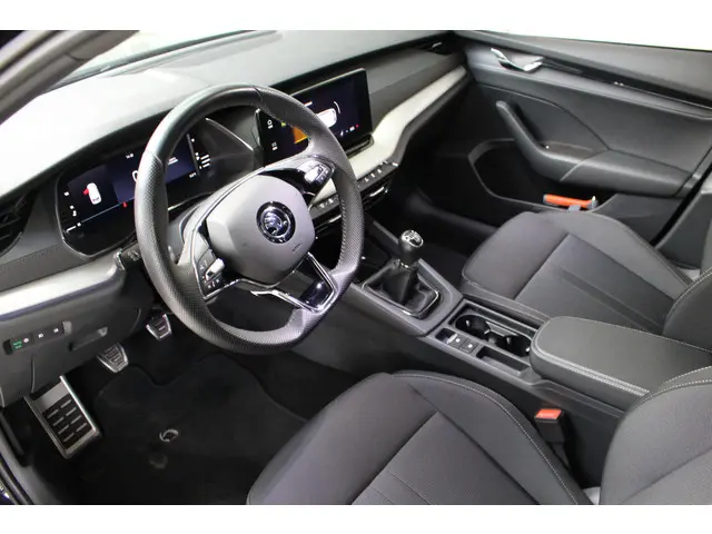 Škoda Octavia Combi 1.0 TSI Sport Business 2023 Benzine 11