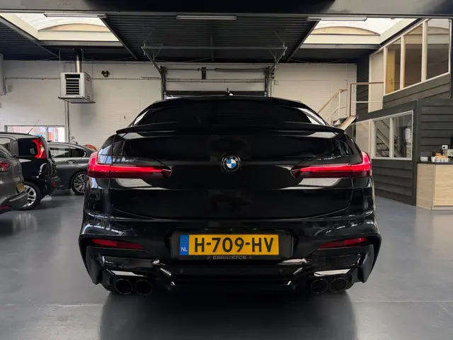 BMW X4 XDrive20i M Sport | Open dak | 2020 Benzine 14