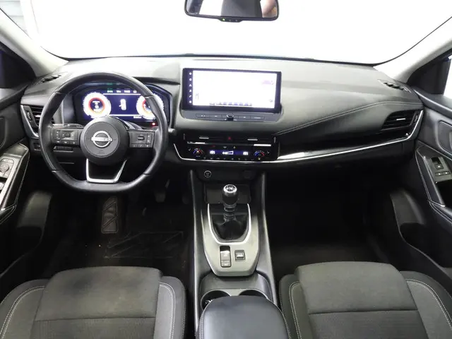 Nissan QASHQAI 1.3 MHEV N-Connecta Design 2023 Benzine 5